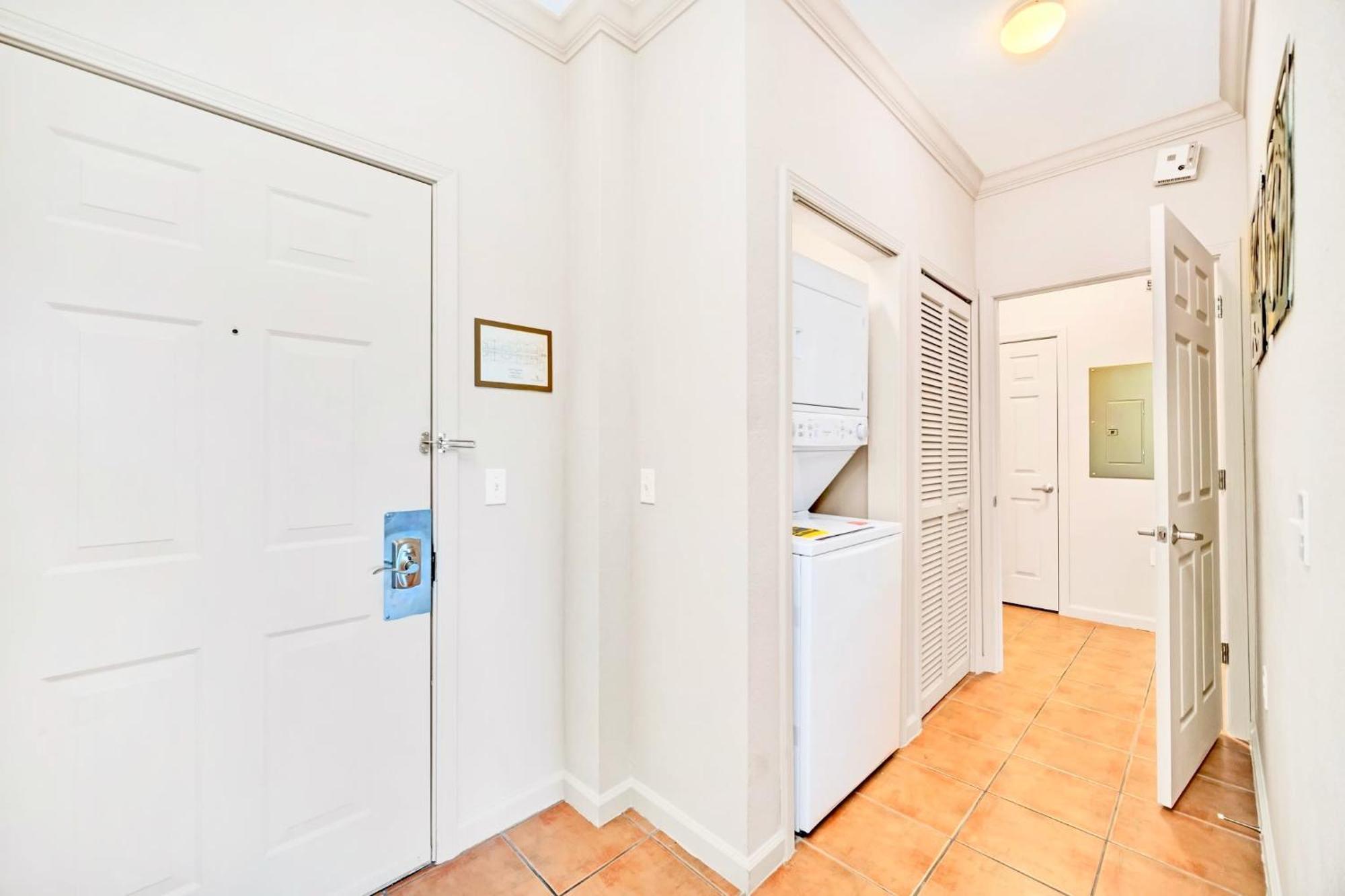 Spacious 2Br Condo With Pool & Hot Tub, Near Disney! Orlando Exterior photo
