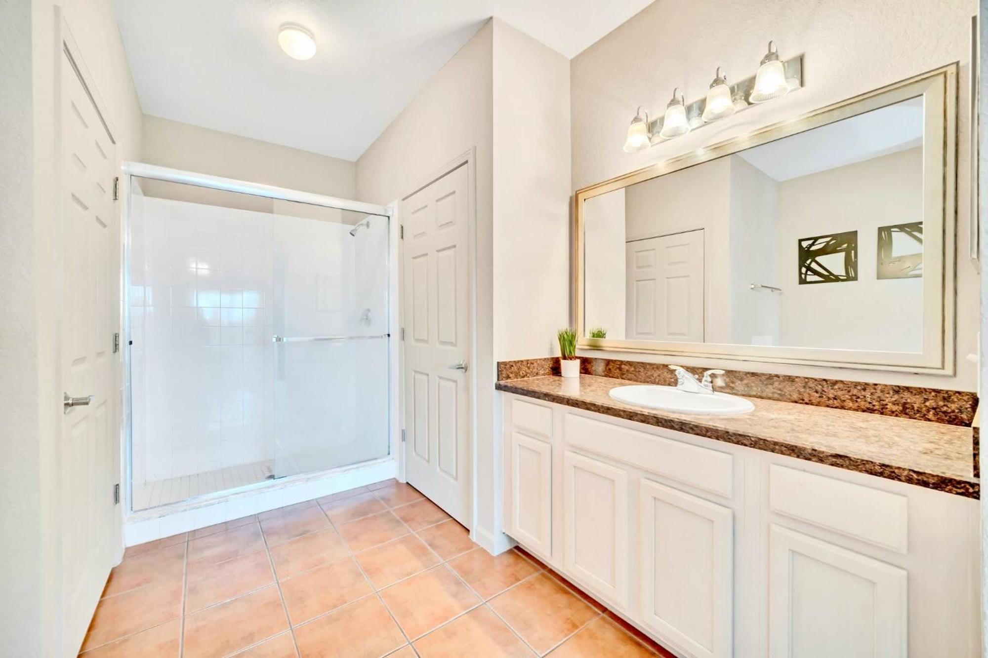 Spacious 2Br Condo With Pool & Hot Tub, Near Disney! Orlando Exterior photo
