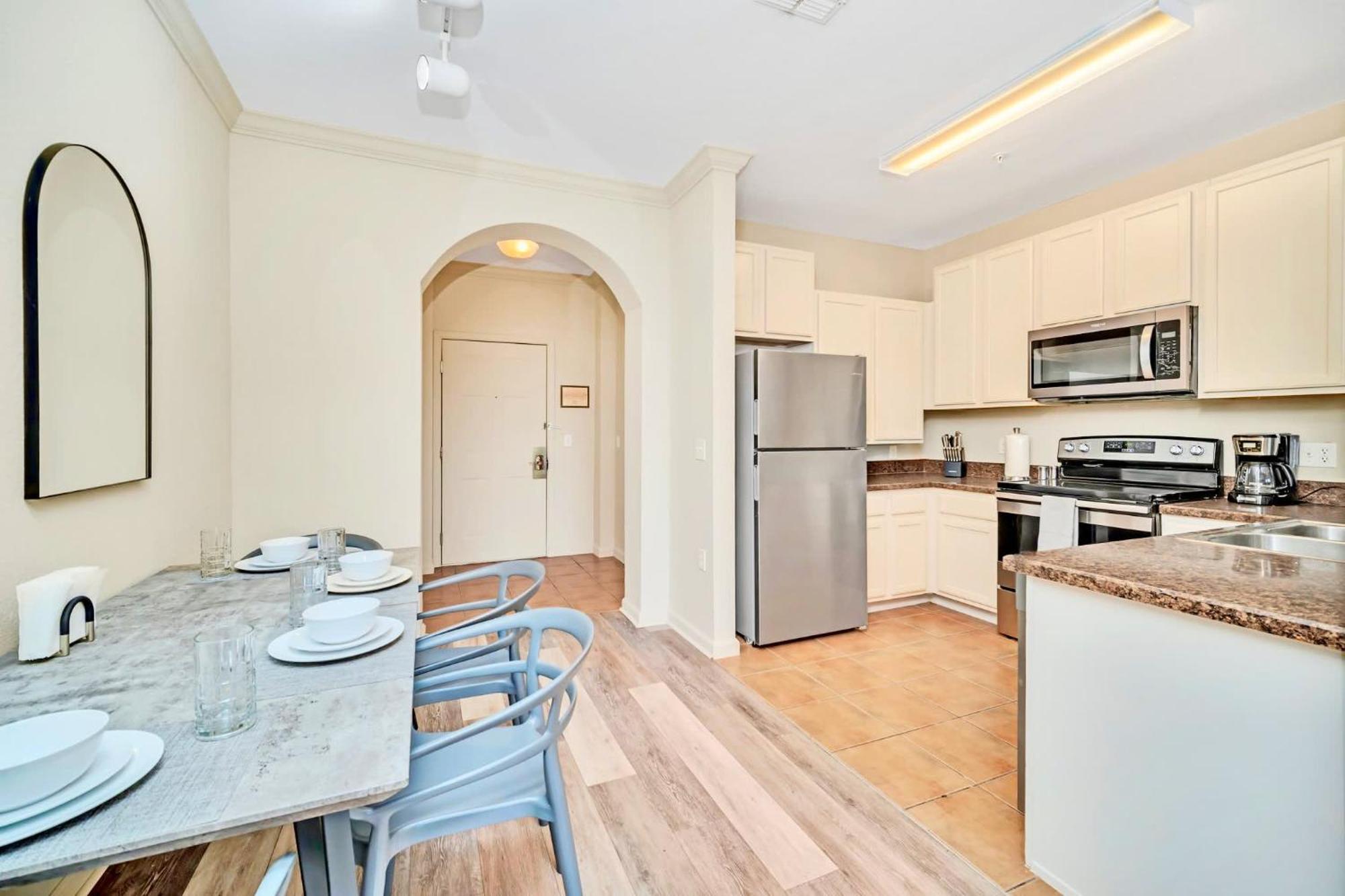 Spacious 2Br Condo With Pool & Hot Tub, Near Disney! Orlando Exterior photo